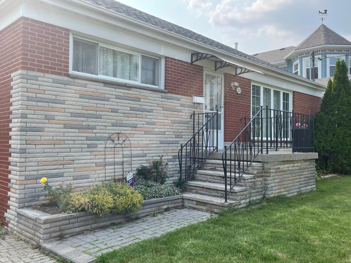 Luxurious Cozy House In Bluffs With Lake View Villa Toronto Exterior photo